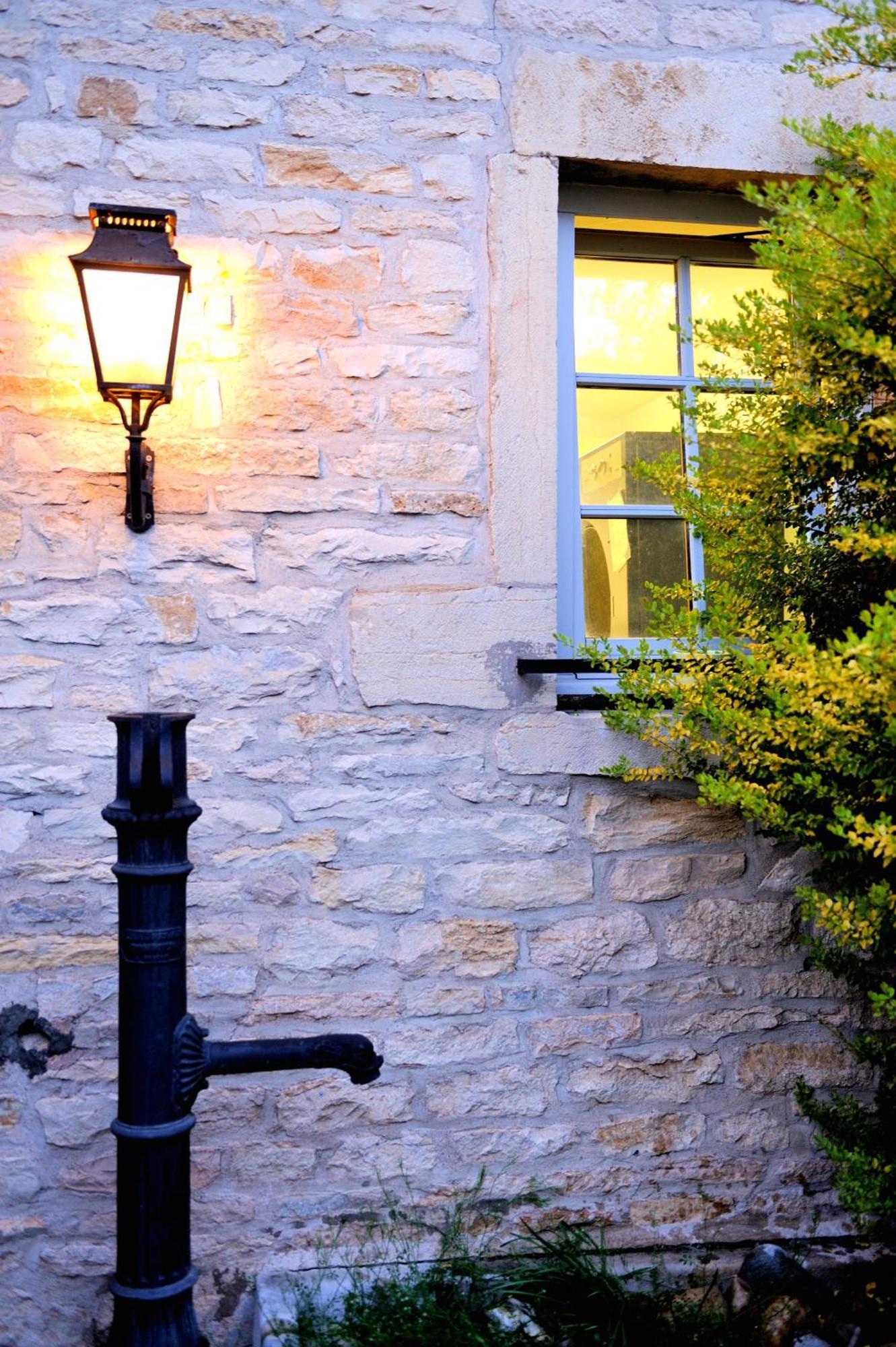 Hotel De La Paix, Beaune Beaune  Exterior foto